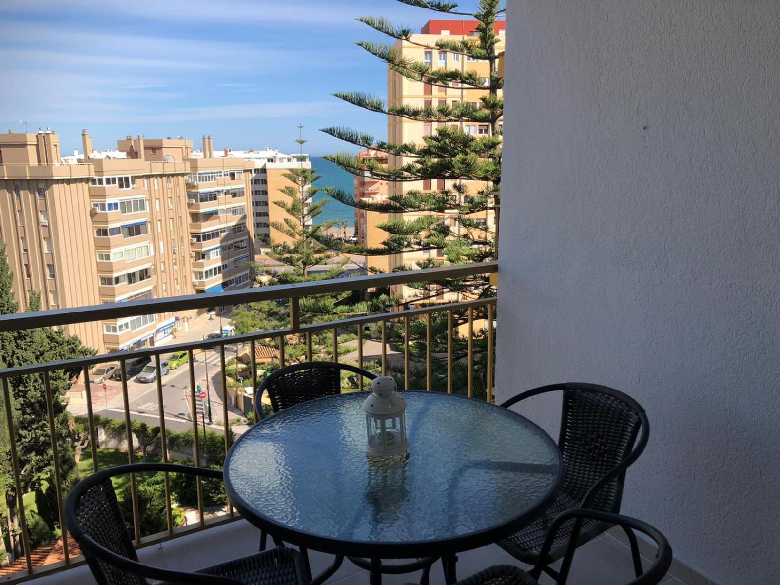 Apartamento Kristie Fuengirola Ngoại thất bức ảnh