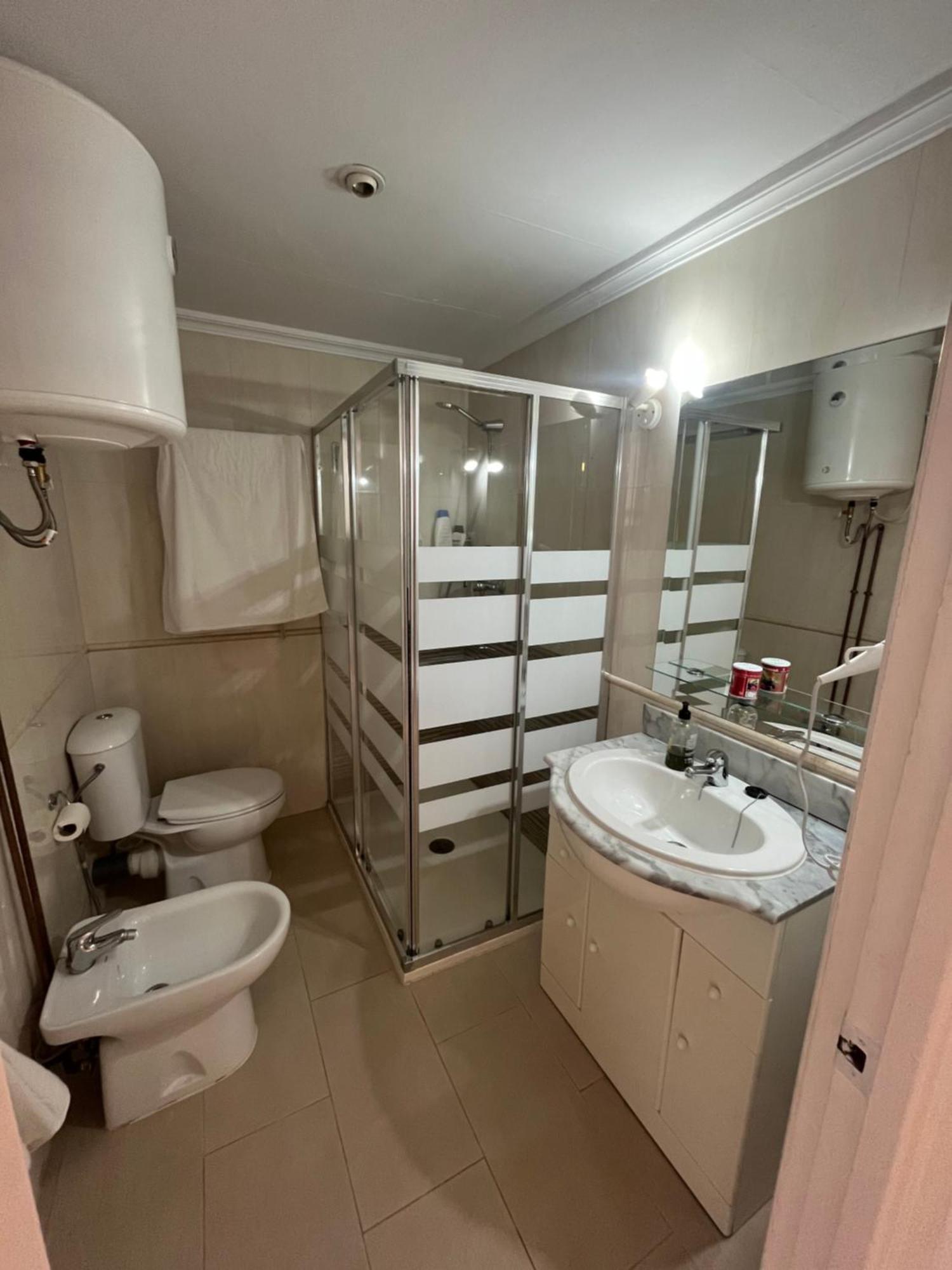 Apartamento Kristie Fuengirola Ngoại thất bức ảnh